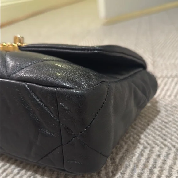 Sold Chanel 19 Black Goatskin Medium Bag - Picture 9 of 15